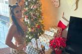 Экс-учитель продала «горячие» фото, чтобы заработать на рождественские подарки четверым детям (ФОТО)