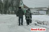 Николаев в снегу: буксующие автомобили, пешеходы-первопроходцы  ФОТО, ВИДЕО