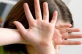 Отец-извращенец изнасиловал свою 5-летнюю дочь
