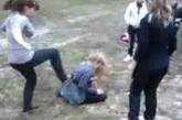 Видео дня: школьницы пытались повесить сверстницу