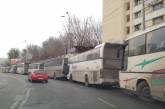 В Николаеве камнями  забросали автобусы, ехавшие в Киев. ВИДЕО