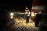 Непогода: 30 авто вызволены из снежного плена