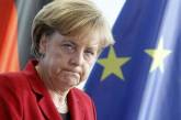 Меркель заявила, что перемирие на Донбассе нарушают обе стороны