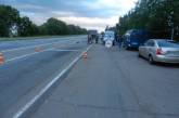 Водители грузовиков сломали весы на весовом комплексе под Николаевом