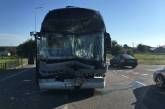 На Львовщине автобус с детьми из Николаевской области столкнулся с маршруткой