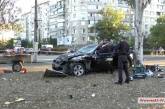 В Николаеве БМВ врезался в дорожных рабочих: 4 человека погибли
