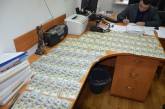 В Николаеве организаторы казино пытались дать взятку $10 тыс. прокурору