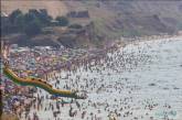 Из Южного сообщают о небывалом количестве людей на пляжах
