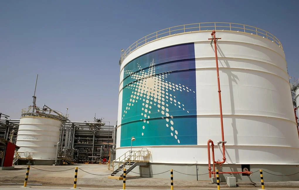 Саудовская Аравия собирается залить мир дешевой нефтью 