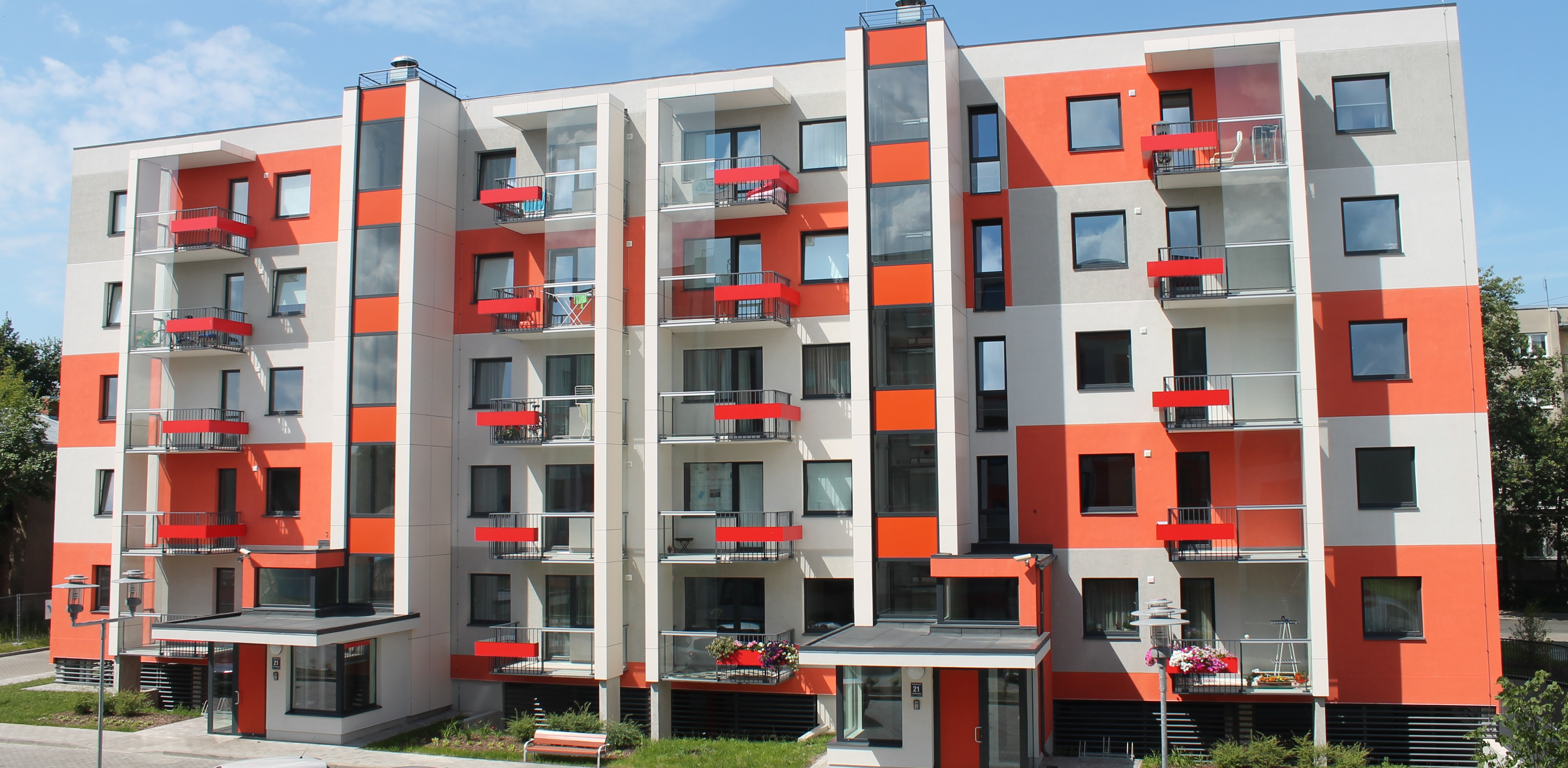 Українці масово купують та орендують квартири у Польщі - ціни зростають