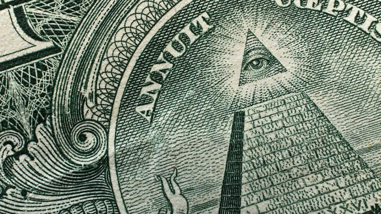 П'ять погроз, які можуть похитнути гегемонію долара