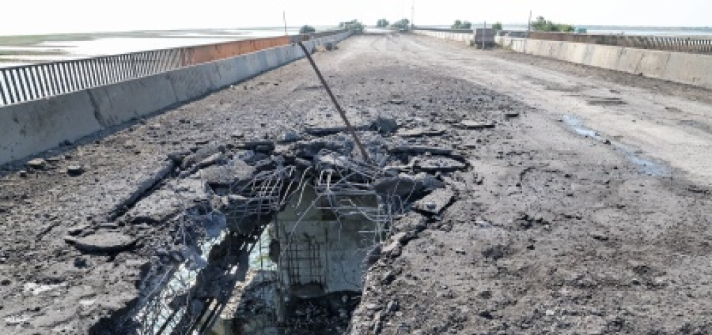 Ракетный удар по крымским мостам: причины и последствия