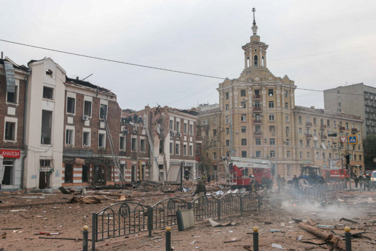 Львів багатіє, Харків хиріє: як війна змінює Україну