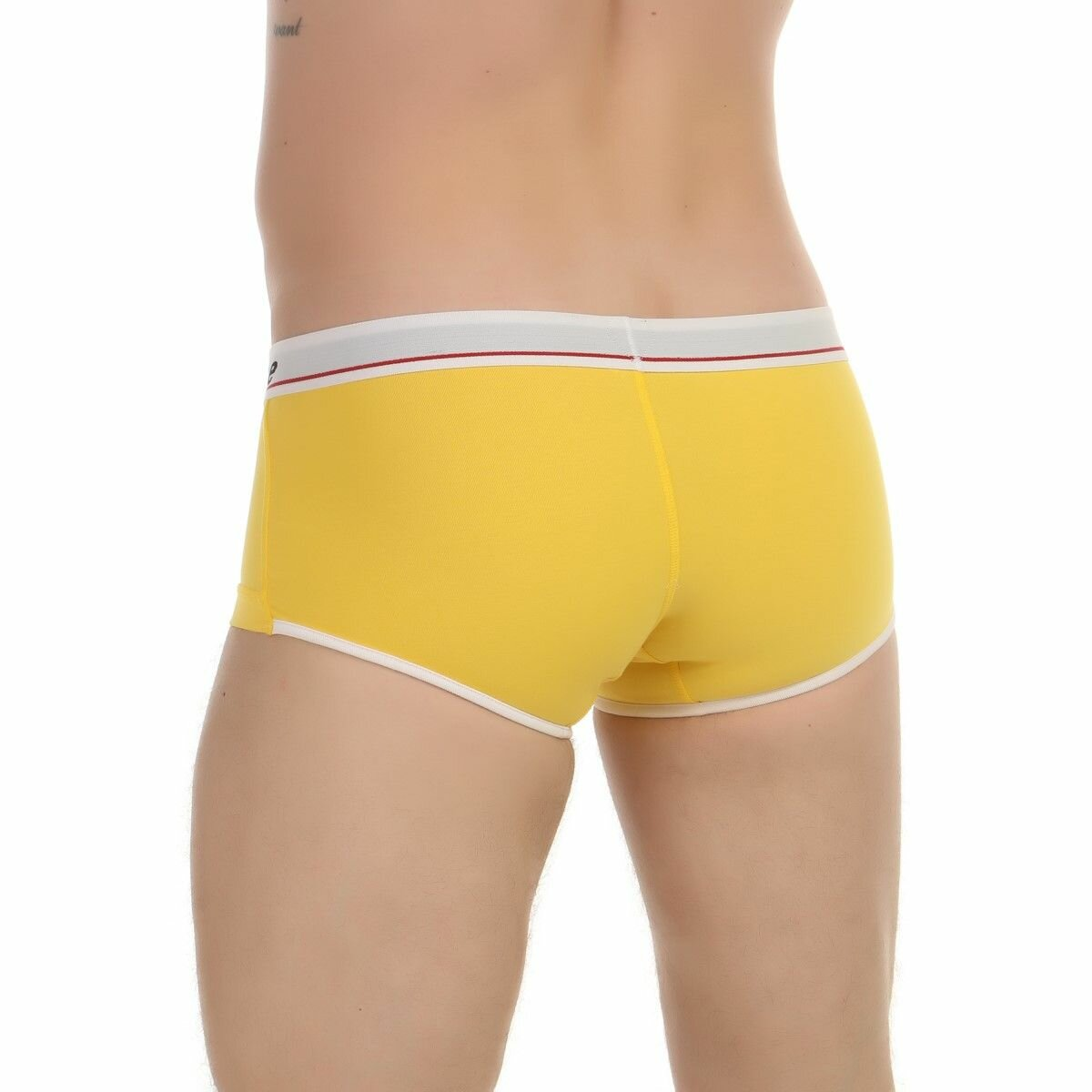 10 найдивовижніших новорічних традицій, які існують у світі