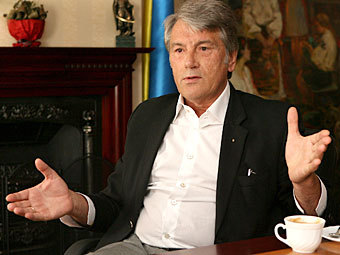 Ющенко заподозрили в краже партийной кассы: больше всего не доплатили Николаевской организации «Нашей Украины»
