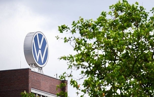 Volkswagen уволит 50 тысяч сотрудников