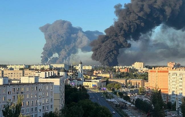 Дроны атаковали Московскую область: пожары на складах и нефтебазе