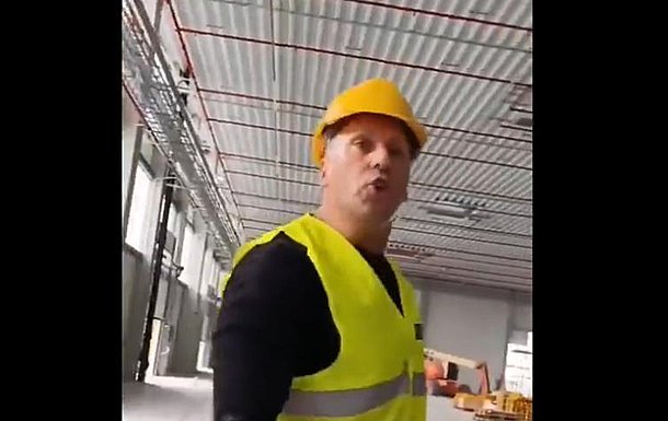Под Краковом сотрудник польской компании оскорблял украинцев (видео)