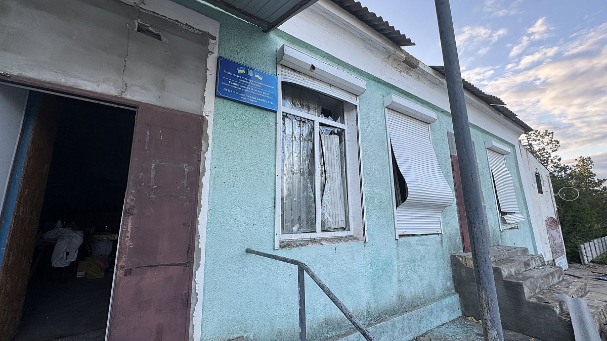 Удар по селу під Миколаєвом: очевидці повідомили подробиці