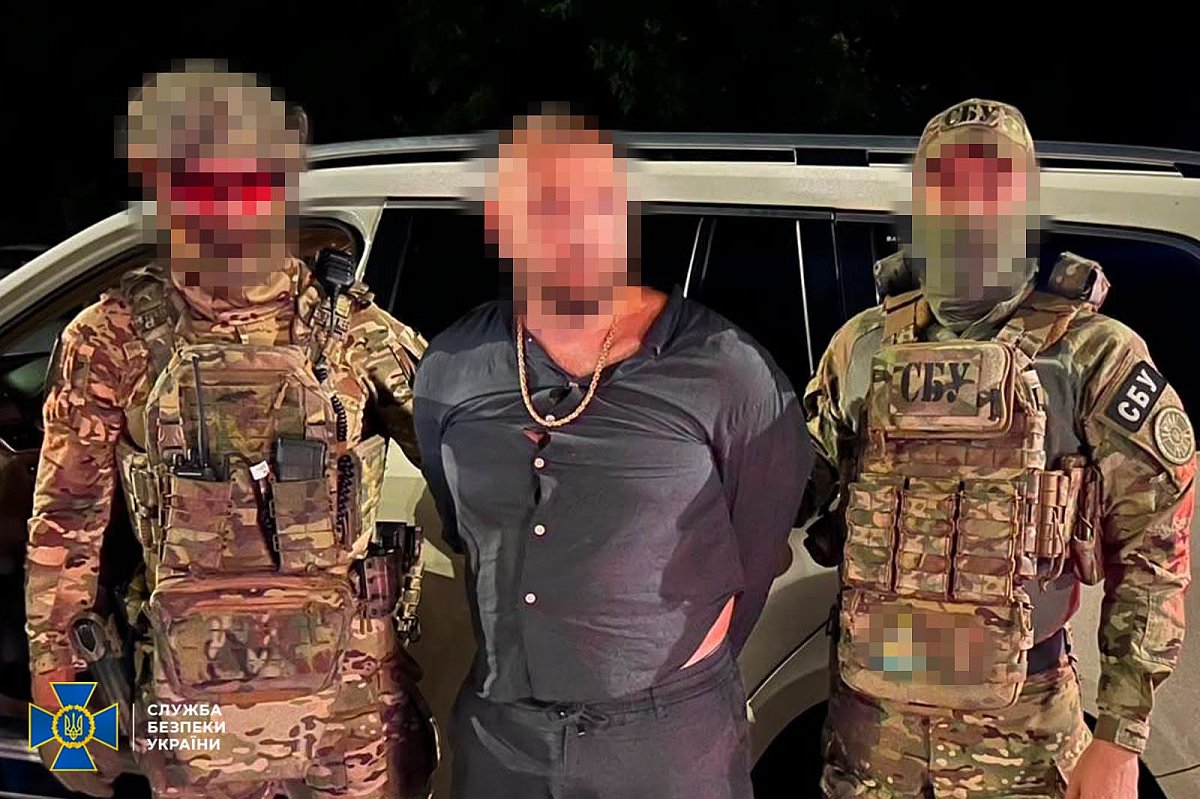 По всій Україні викрили 9 схем ухилення від мобілізації: серед затриманих адвокати, лікарі та священнослужитель