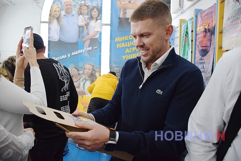 Секретарь Николаевского горсовета Дмитрий Фалько получил в подарок более миллиона гривен