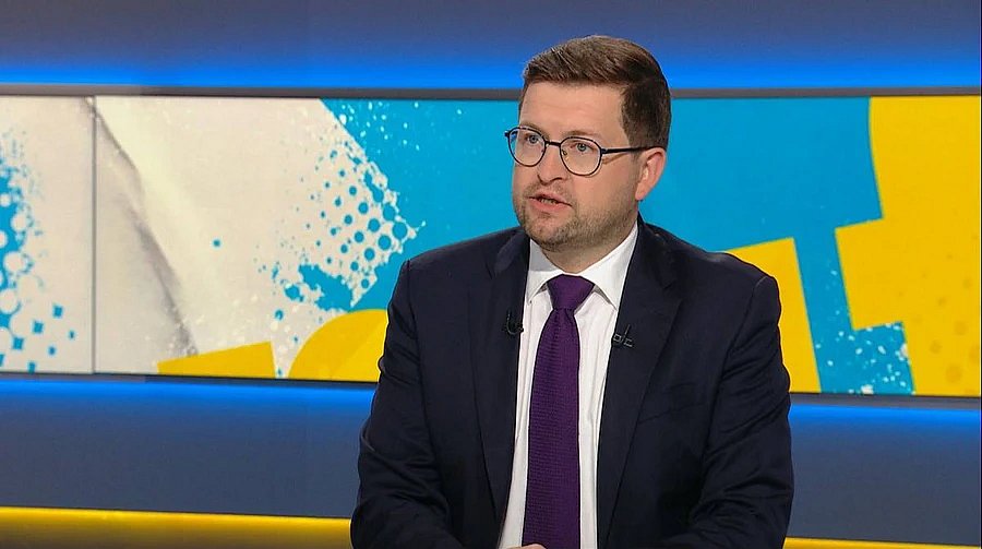 «Вылавливать и депортировать»: польский депутат предложил отправлять украинцев на войну
