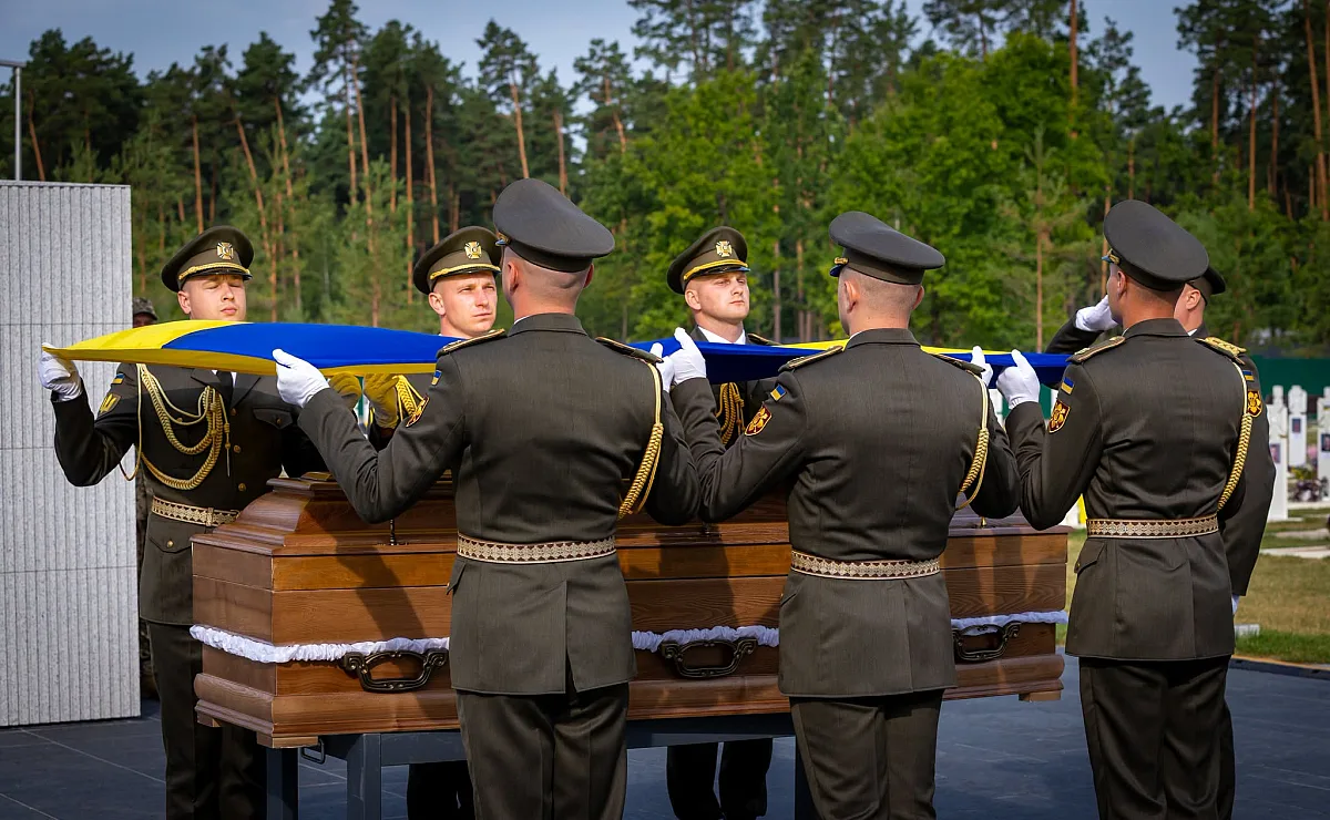 Евгения Коновальца перезахоронили на Национальном военном мемориальном кладбище (фото)