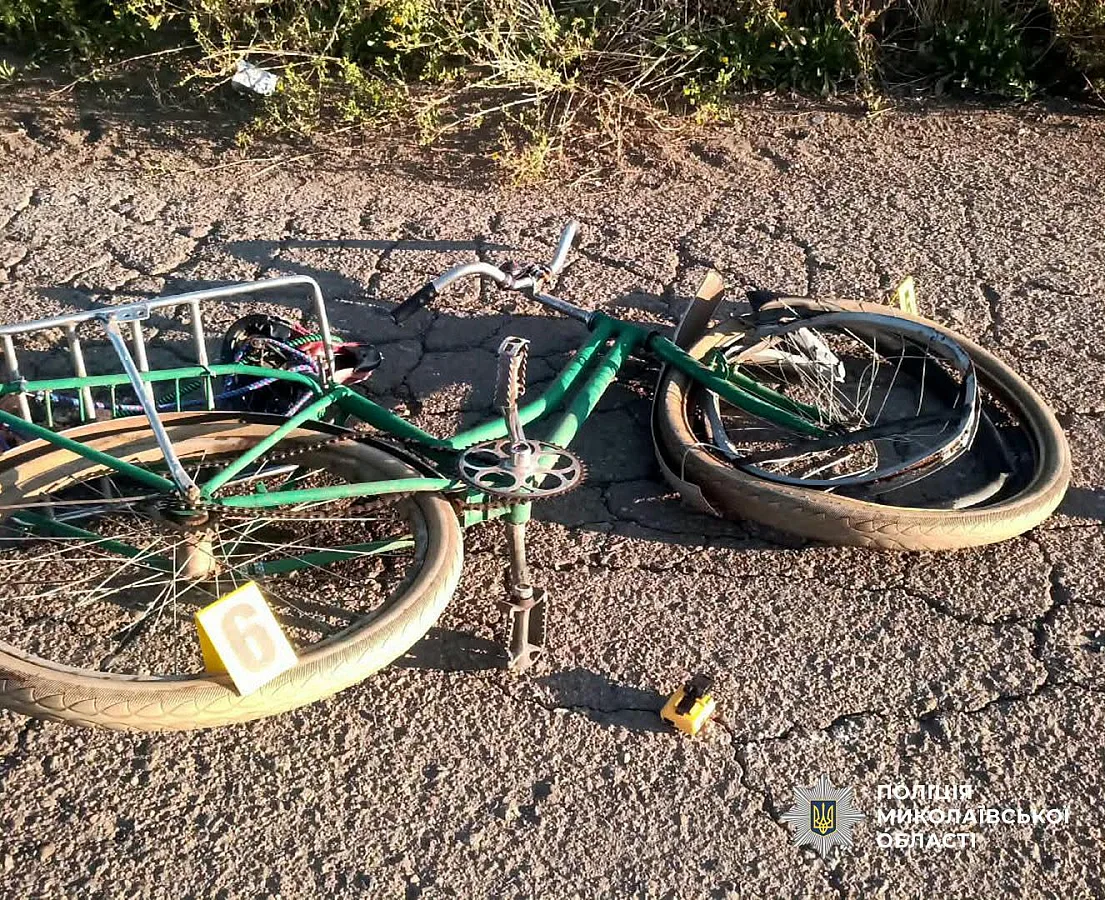 Водитель насмерть сбил велосипедистку и скрылся с места ДТП в Николаевской области 