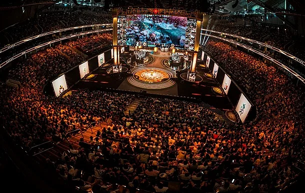 Украинец выиграл турнир по Dota 2