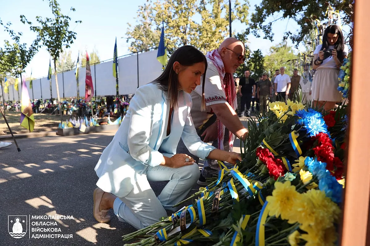 У День Незалежності миколаївці вшанували пам\