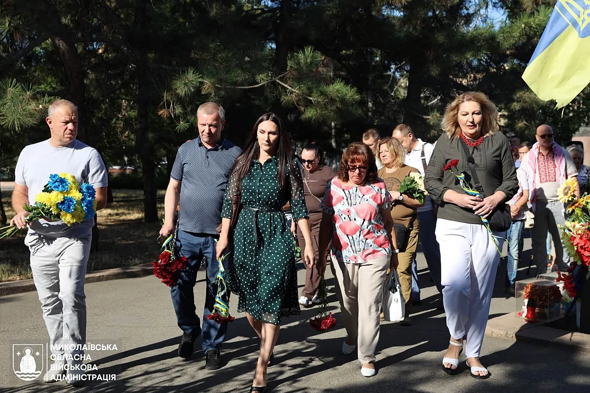 У День Незалежності миколаївці вшанували пам\