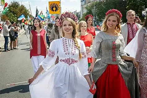 В Украине предлагают упростить легализацию белорусов и получение гражданства: зарегистрирован законопроект
