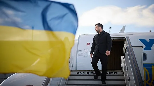 Зеленский прибыл с визитом в Молдову