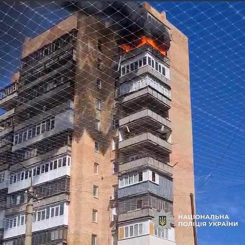 Массированный удар по Украине: 15 погибших, много пострадавших, взрывы и пожары на границе с Румынией