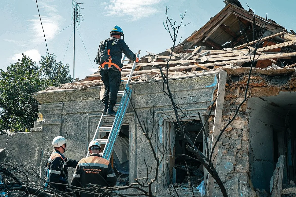 Ранкова атака на Миколаїв: кількість пошкоджених будинків збільшилась до 15