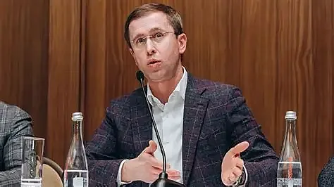 Правительство ввело два уровня воздушных тревог и обязало бизнес обеспечить доступ к укрытиям