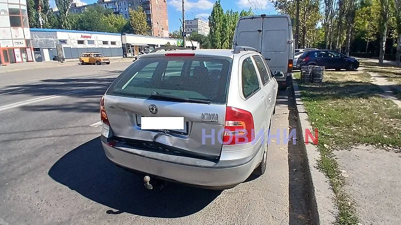 На проспекті в Миколаєві сталася ДТП із трьома автомобілями