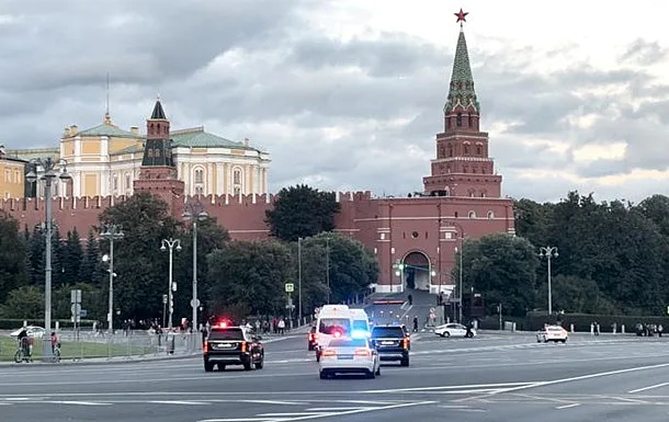 Уиткофф и Кушнер прибыли в Кремль: представители Трампа встретятся с Путиным