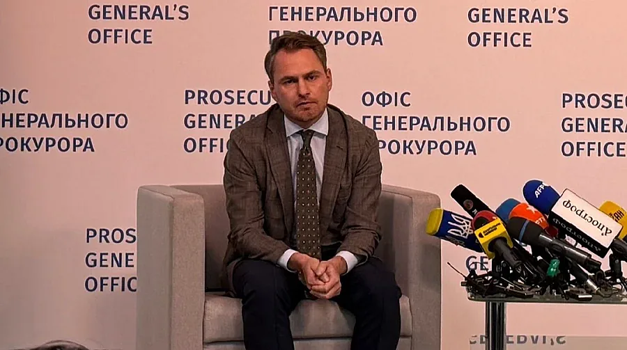 Генпрокурор Кравченко опроверг причастность к «крышеванию» колл‑центров и назначил проверки