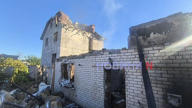 Появились фото и видео последствий вражеского удара по Николаеву