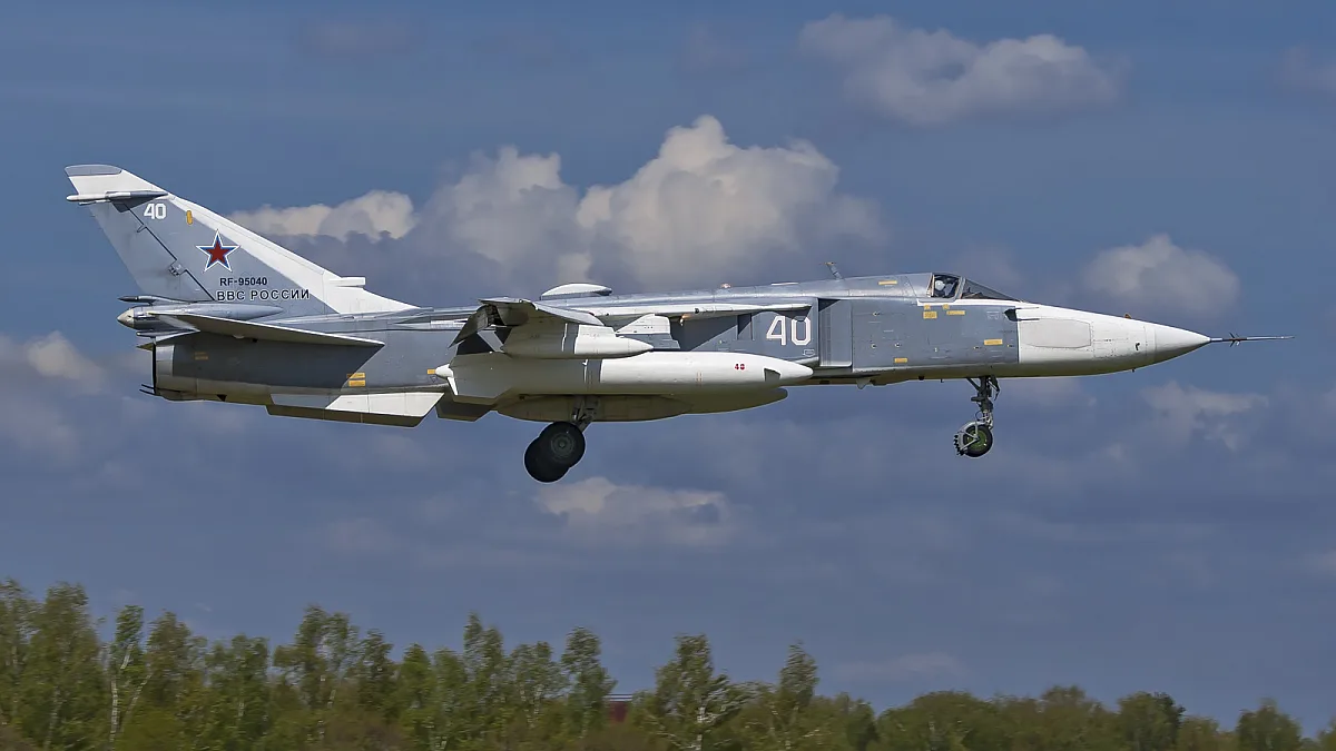 ВСУ поразили в Крыму вражеский Су-24