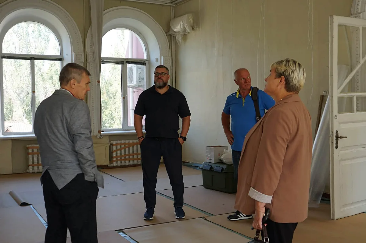 Депутати обласної ради ознайомилися з підготовкою закладів культури до осінньо-зимового періоду