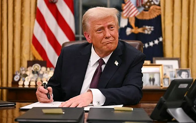 Трамп подписал закон об «адских санкциях» против России и Ирана: документ уже вступил в силу