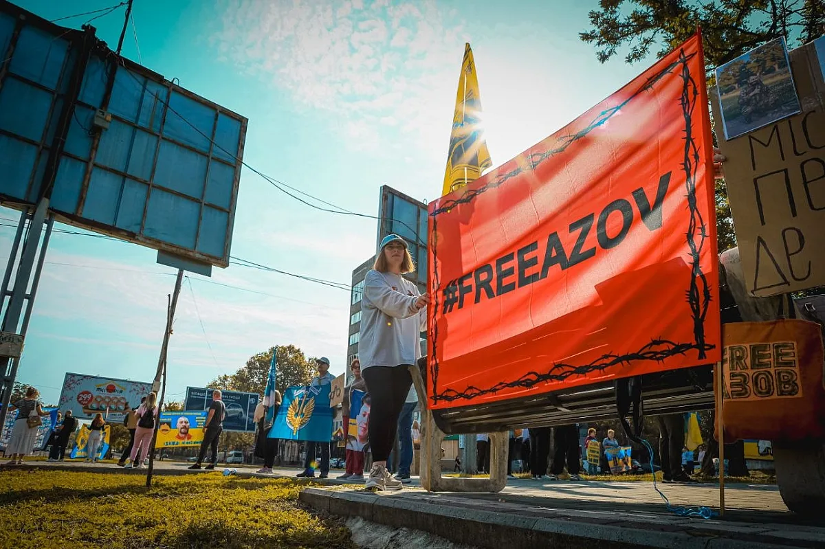 В Николаеве прошла акция в поддержку военнопленных и пропавших без вести