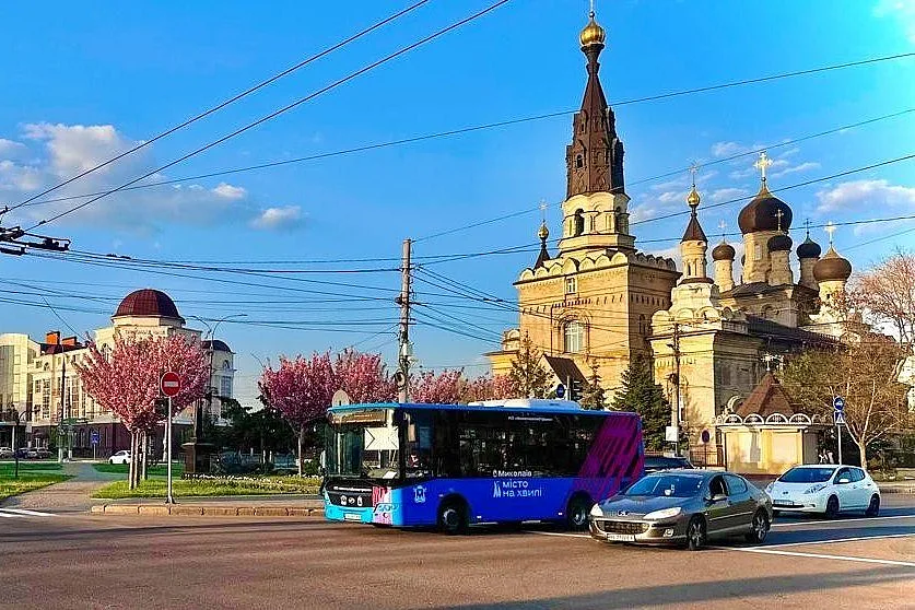 В Николаеве изменили автобусные маршруты: до Терновки и Намыва теперь доехать будет легче