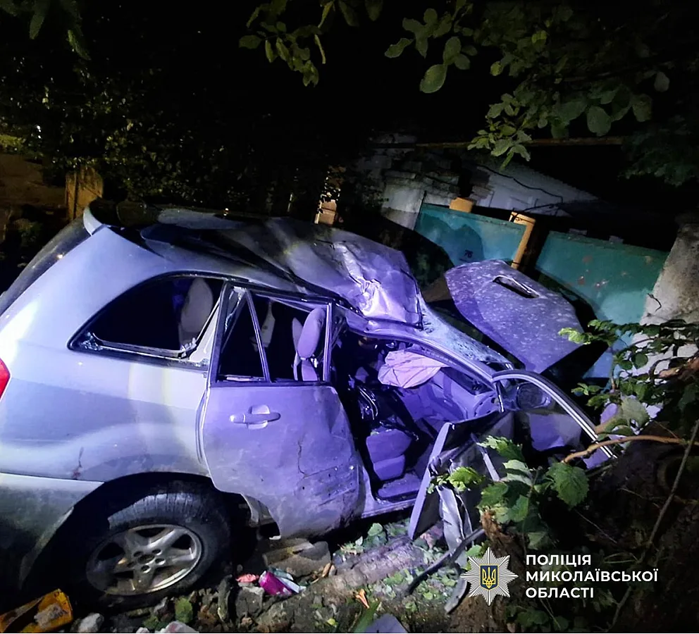 В Николаеве водитель Toyota после смертельного ДТП сбежал из больницы: полиция разыскивает его