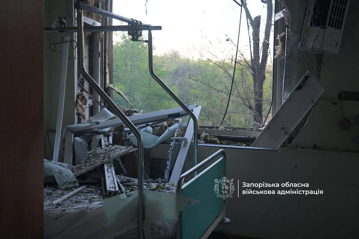 Утром россияне атаковали больницы в областном центре: есть пострадавший (фото)