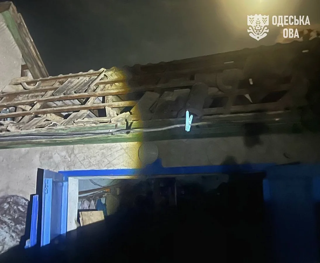 Пошкоджено будинки та автомобілі: на півдні Одеської області після атаки постраждали двоє людей (фото)