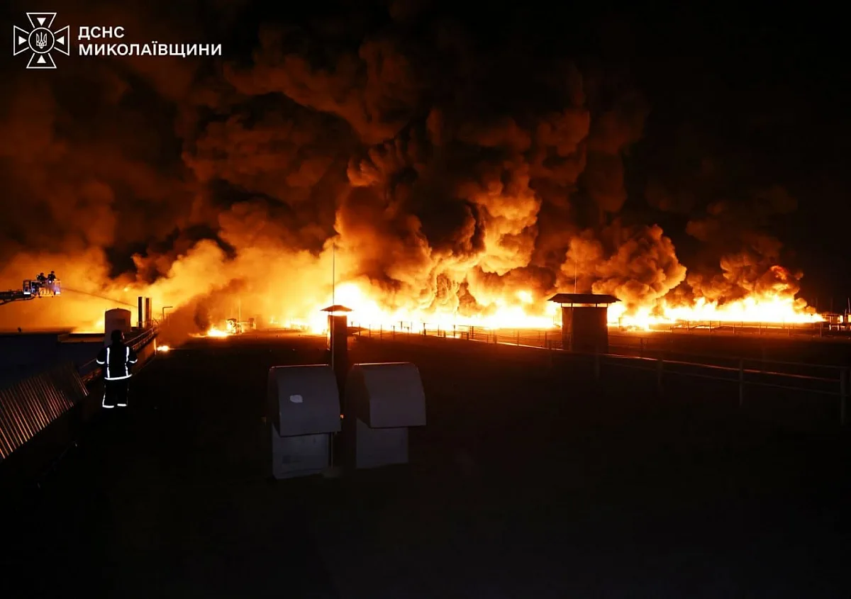 Через обстріл «Сандори» на Миколаївщині в атмосферу потрапило понад 951 тонну забруднюючих речовин