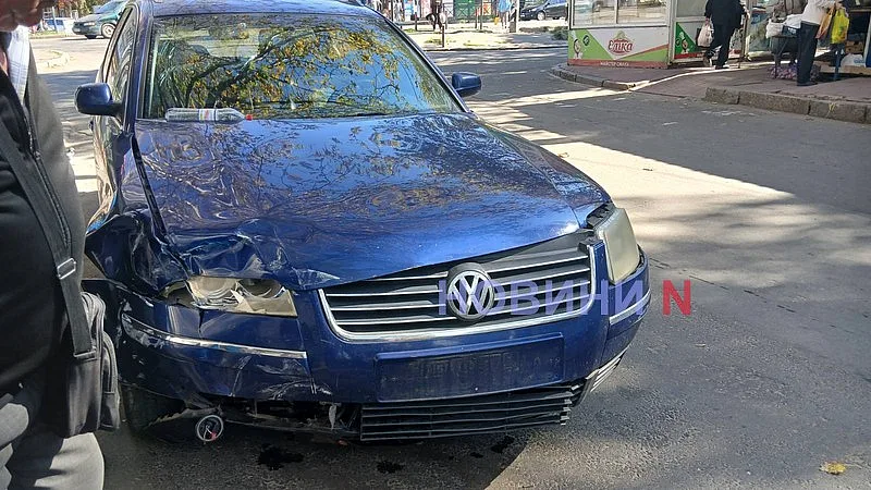 Volkswagen и Ford столкнулись на проспекте в Николаеве  
